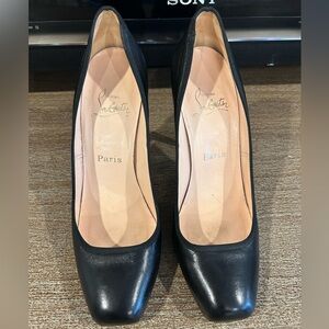 CHRISTIAN LOUBOUTIN PUMPS